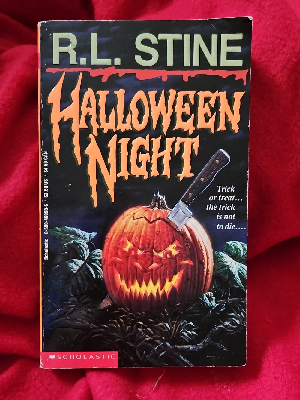 Halloween Night R.L. Stine Paperback Book, 1993 Scholastic Very Good ++